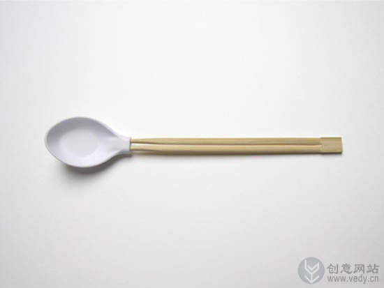 汤勺和筷子的组合创意餐具